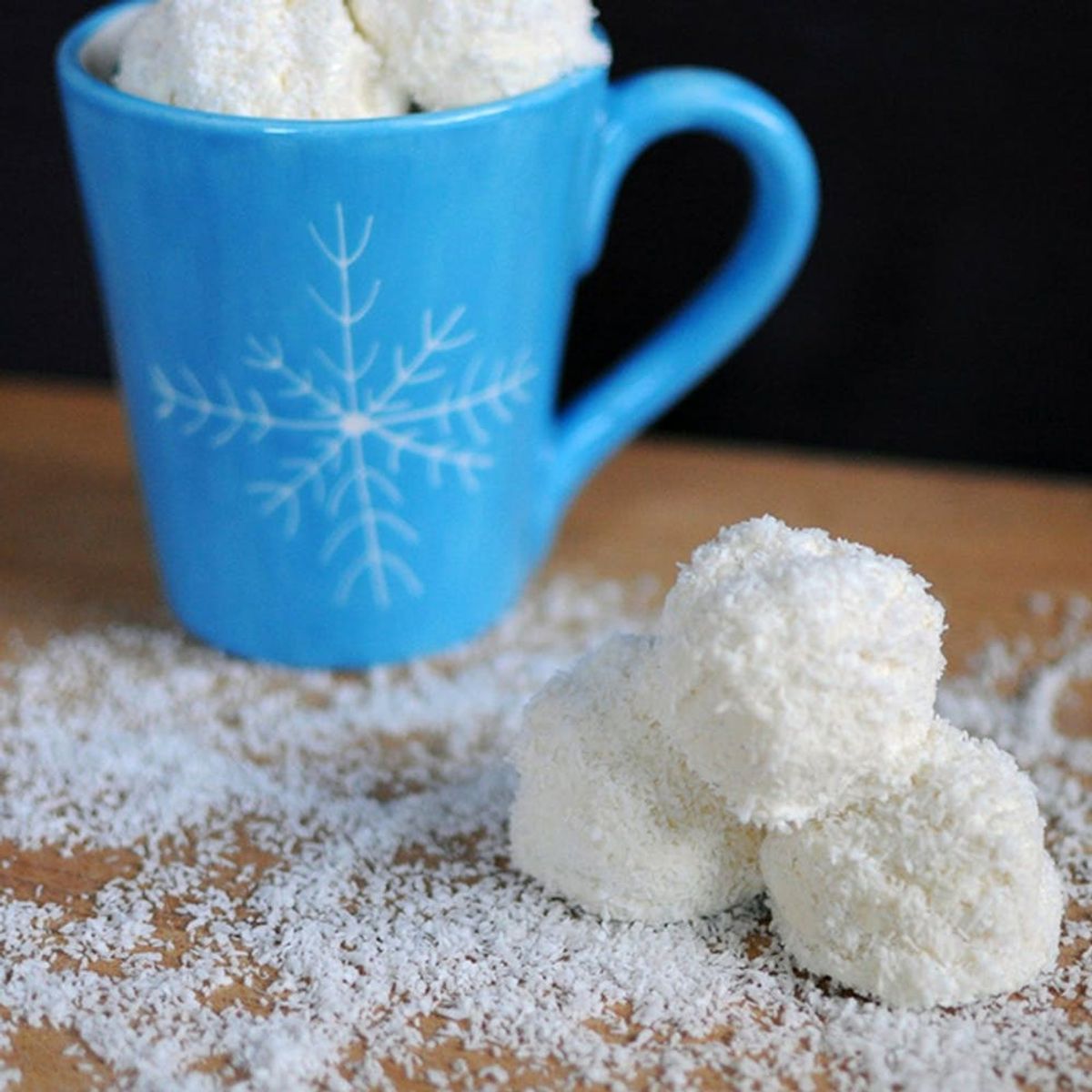 Catch! 15 Snowball-Inspired Treats to Make This Winter