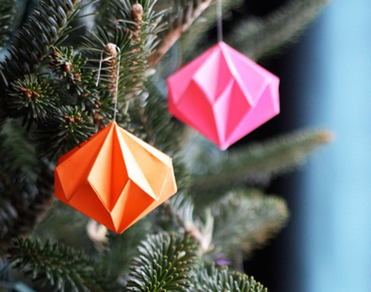 18 Ornaments to DIY This Weekend