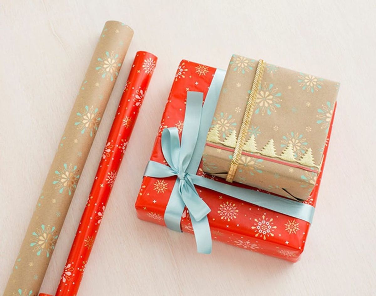 This App Wraps AND Delivers Your Gifts for You