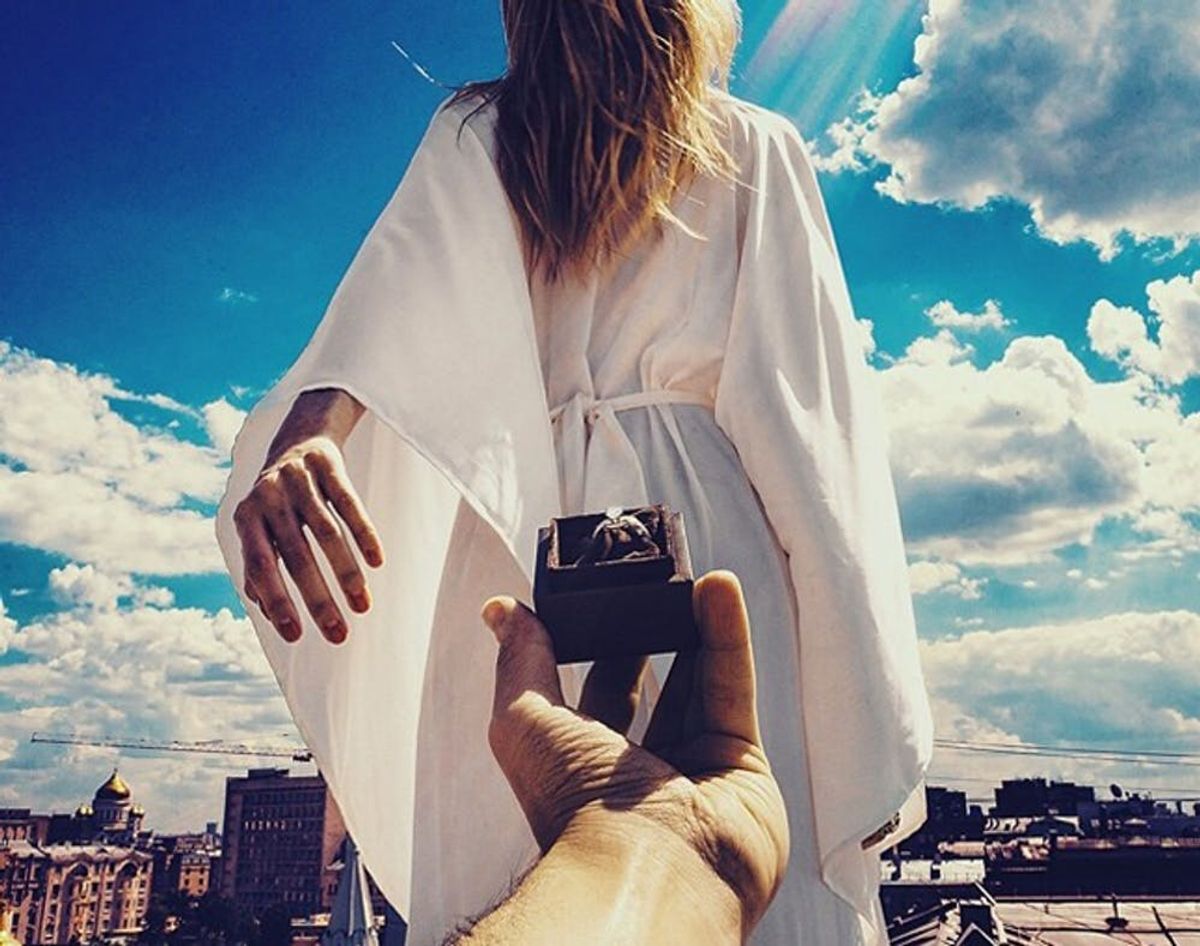 16 Engagement Ring Instagrams to Inspire Your Own