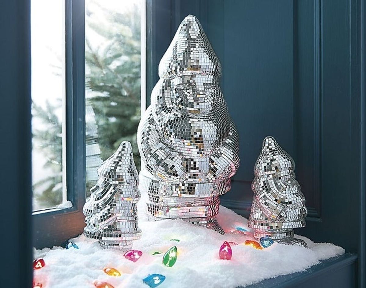 15 Holiday Decor Pieces That Know How to Party