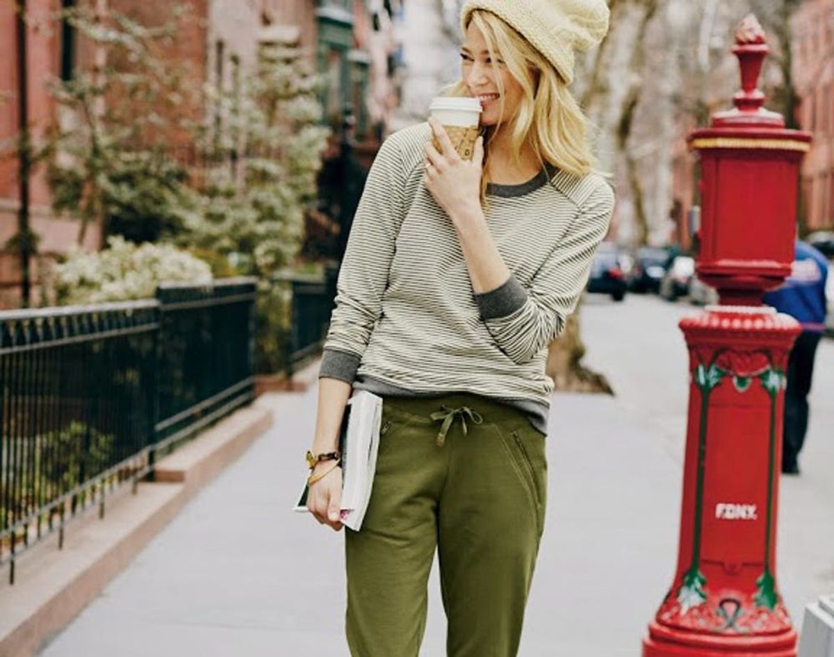 19 Chic Sweatpant Looks to Try This Fall