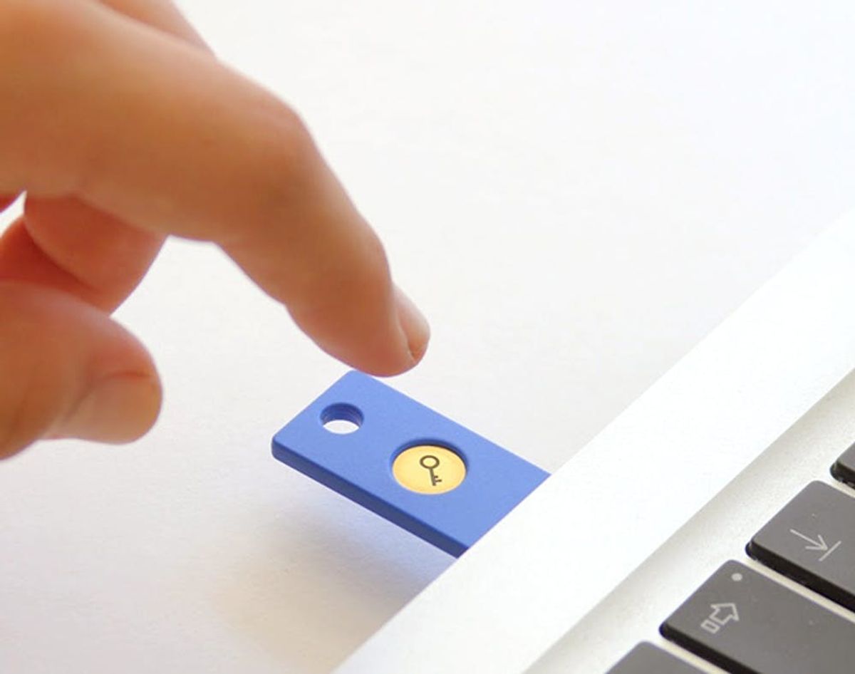 This Smart Key Could Be the Future of Passwords