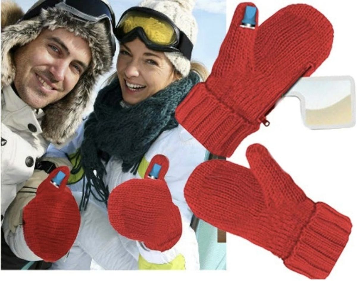 Mitten Flasks Might Be Winter’s Hottest New Accessory
