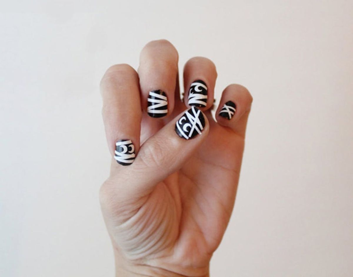 Freaky Fingers: 14 Halloween Nail Wraps and Decals