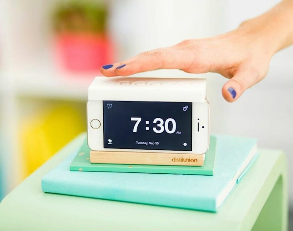 This iPhone Dock Will Get You Outta Bed in the AM