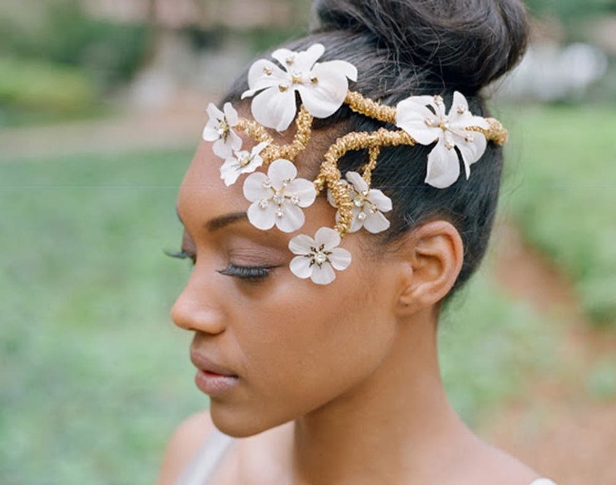 15 Gorgeous Hair Accessories to Stun on Your Big Day