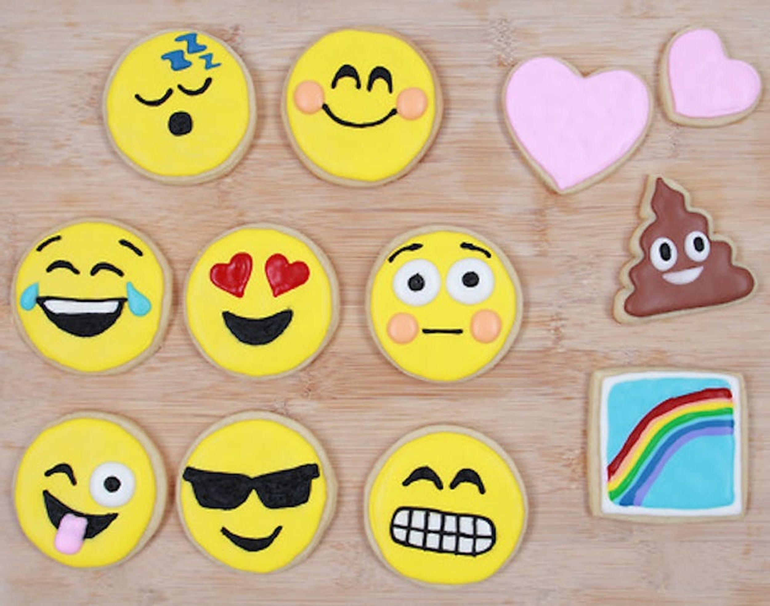 How to Make Emoji Cookies *Insert Dancing Ladies*