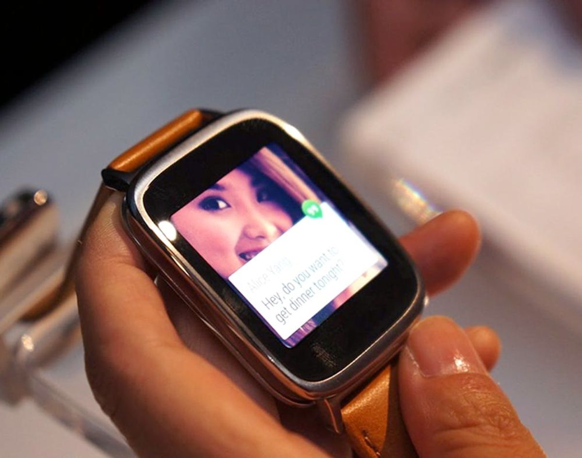 Forget Apple Watch for a Sec, ZenWatch Is Even Prettier