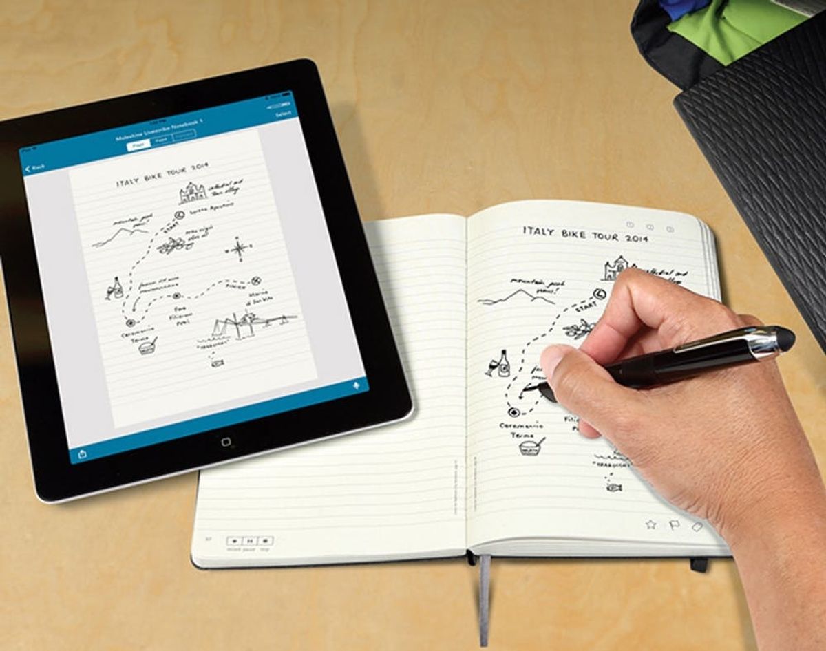 This Notebook Instantly Syncs Your Handwriting to Your Phone