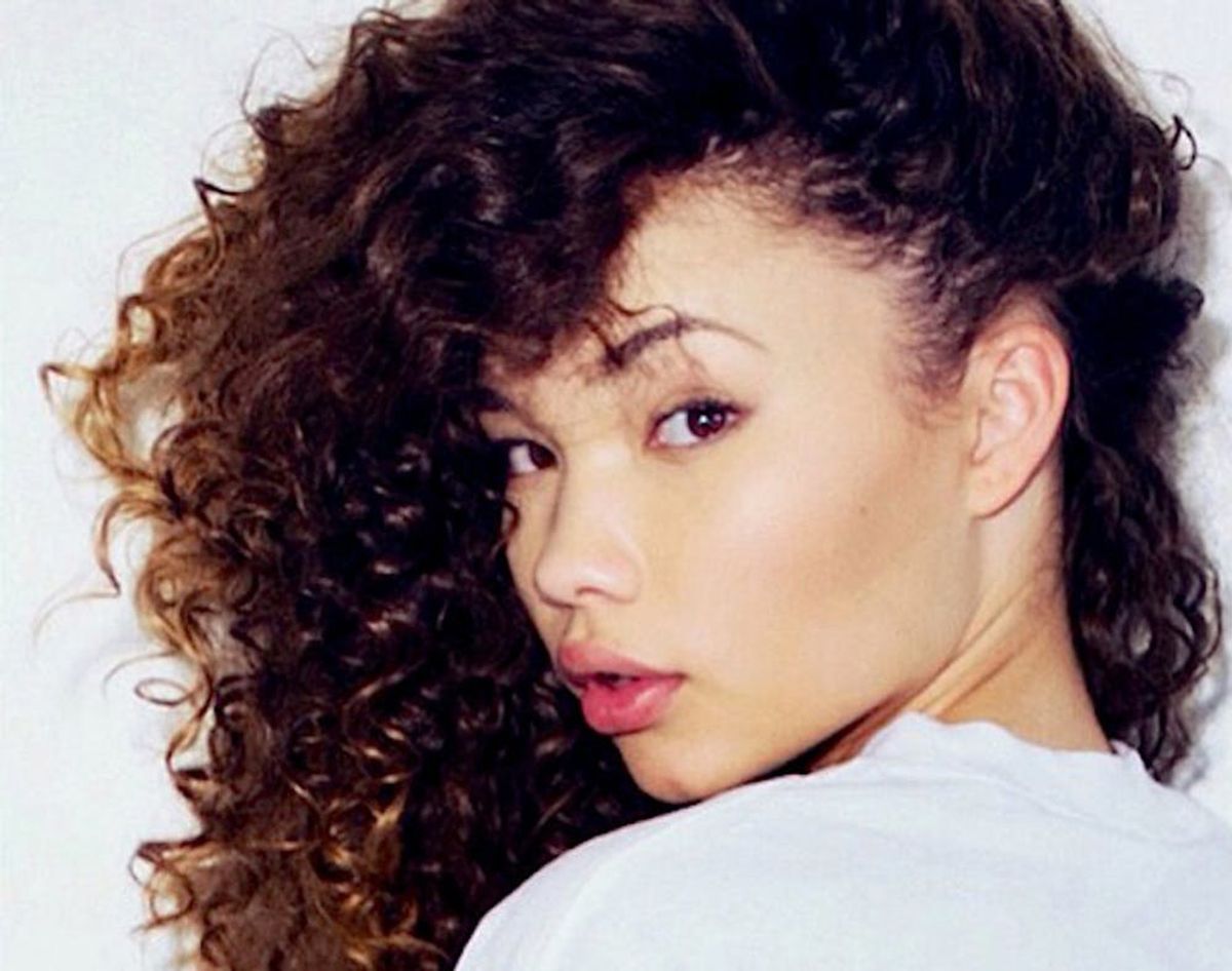12 Must-Follow Beauty Blogs for Curly-Haired Girls