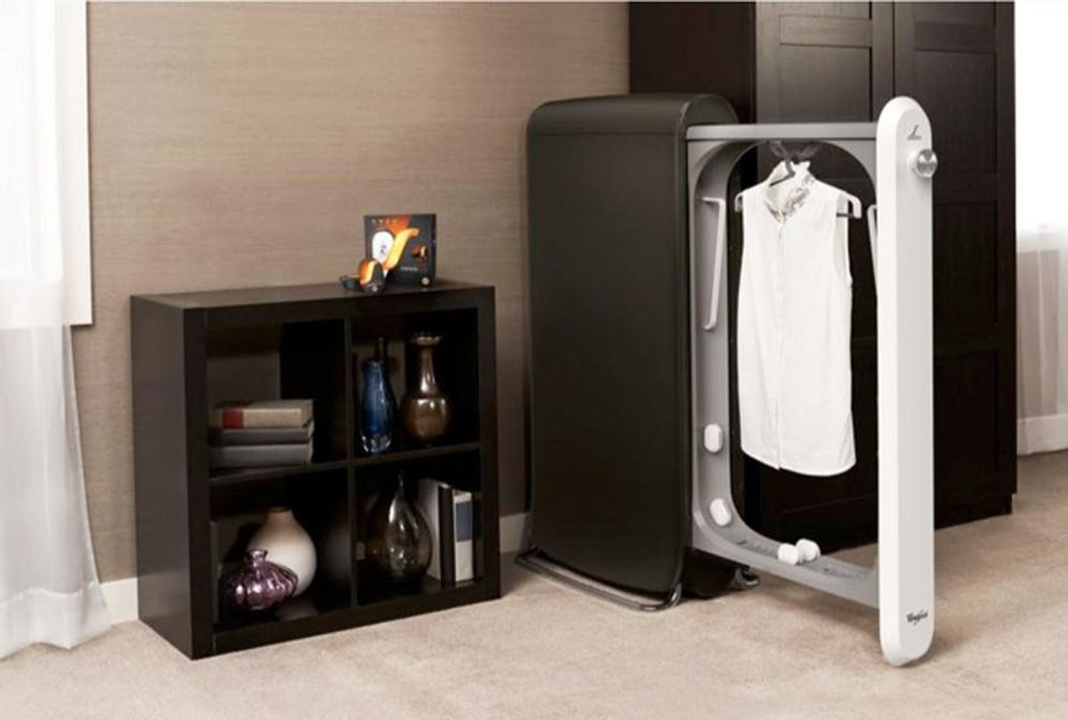 This New Laundry Machine Dry Cleans Clothes in 10 Minutes