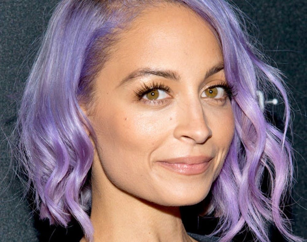 12 Celebrities Who Make Messy Bobs Look SO Good - Brit + Co