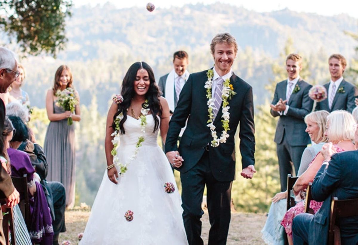 Say “I DO” With These 12 Beautiful Wedding GIFs