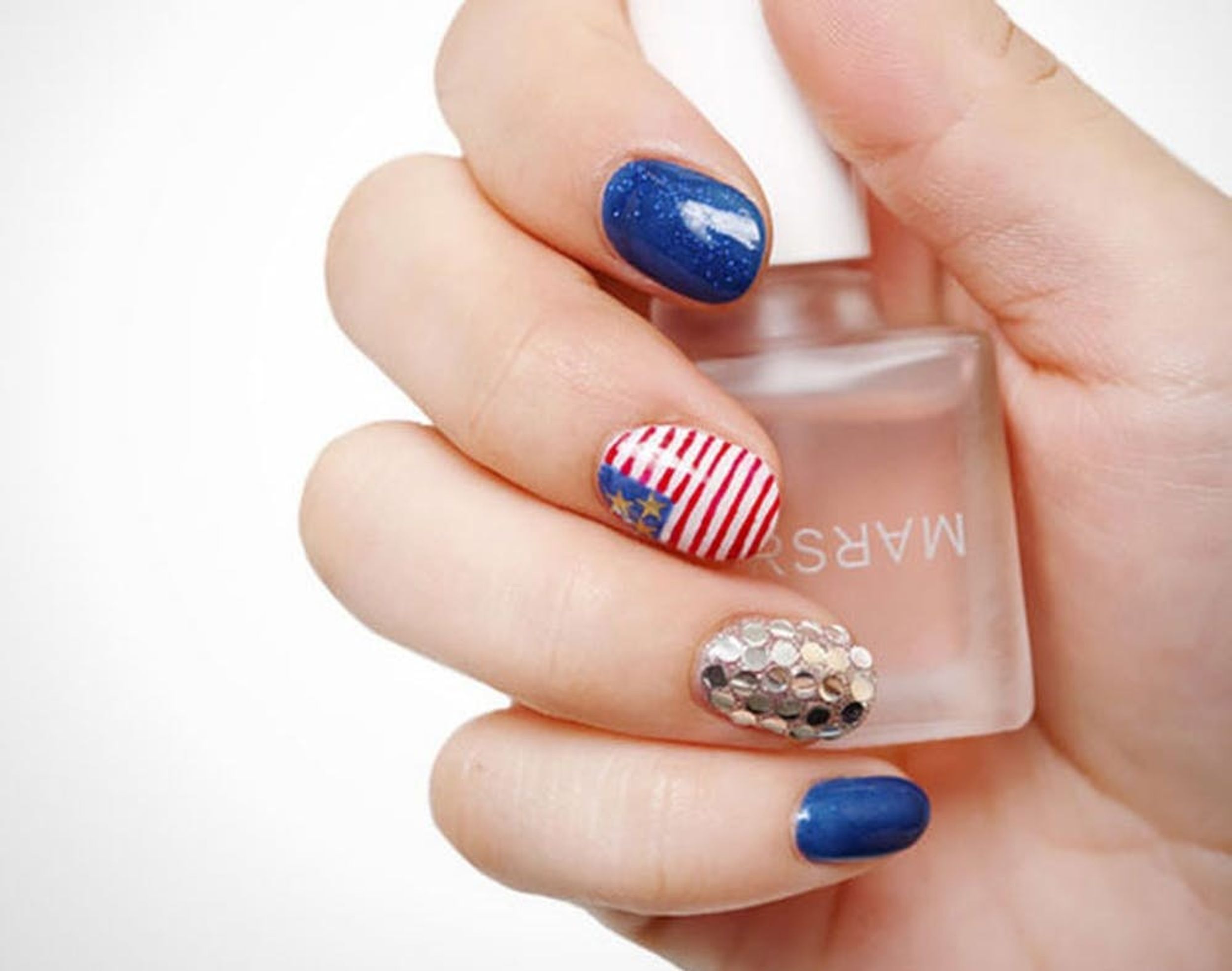 13 Patriotic 4th of July Nails to Rock All Weekend