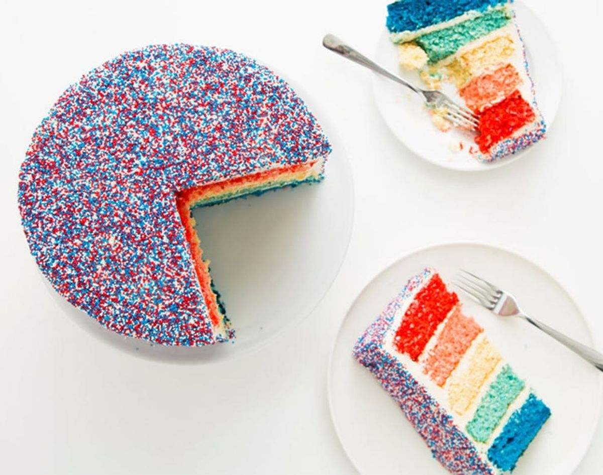 Make This Sprinkle Ombre Cake for Independence Day!