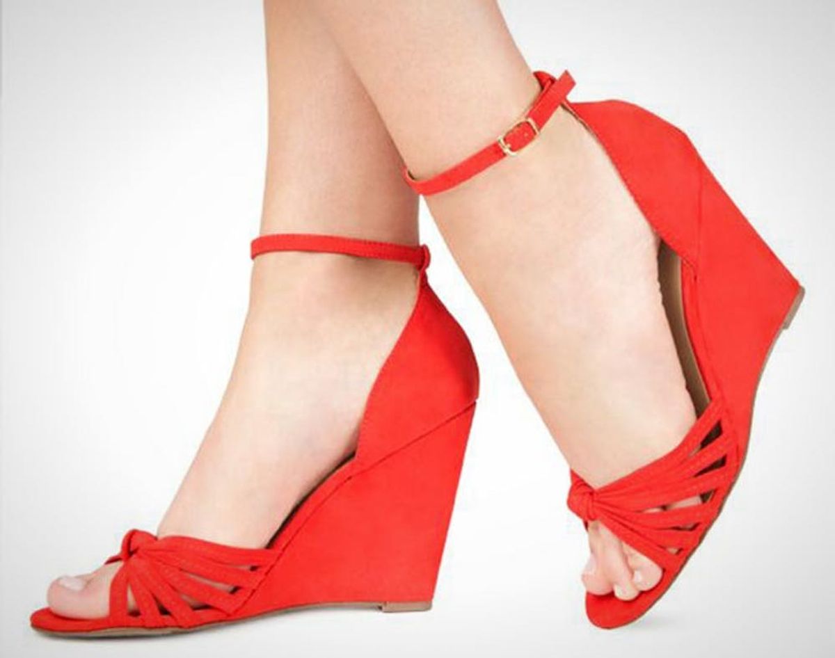 25 Go-To Wedges for Summer Party Season