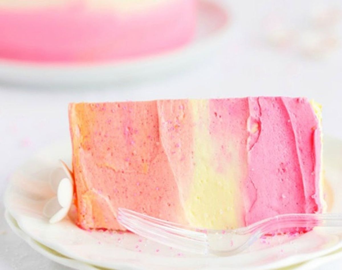 Feast Your Eyes On These 21 Jaw-Dropping Ombre Cakes