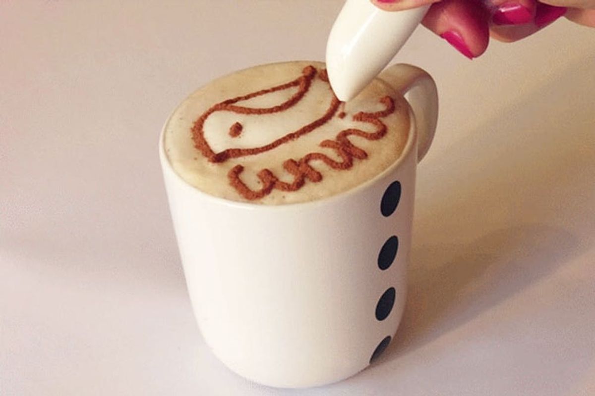The CinniBird Pen Is the Easiest Way to Make Latte or Food Art