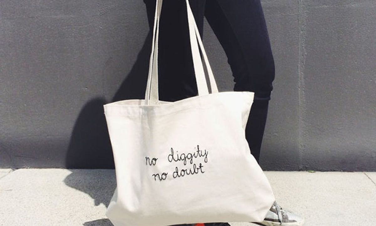 We’re No Diggity, No Doubt Obsessed With These ’90s Hip-Hop Totes ...
