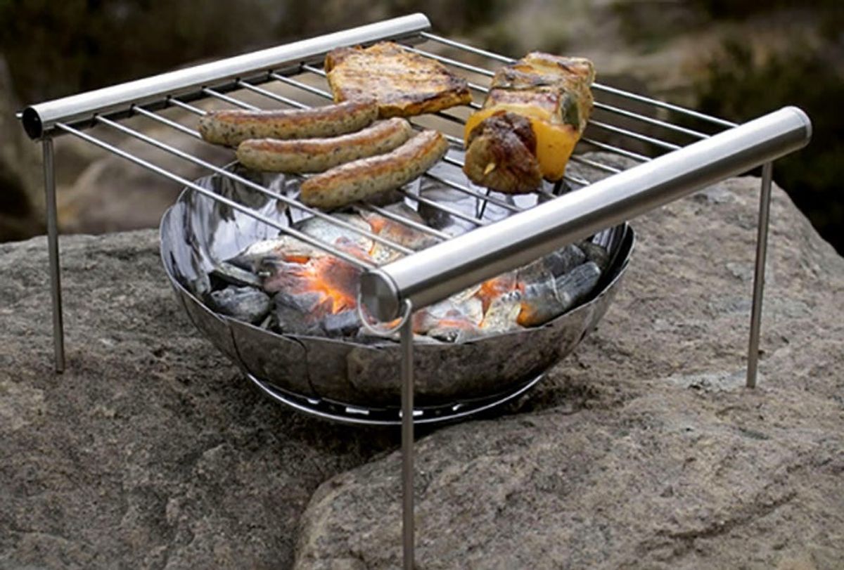 This Portable Grill Looks Smoking Hot: Grilliput