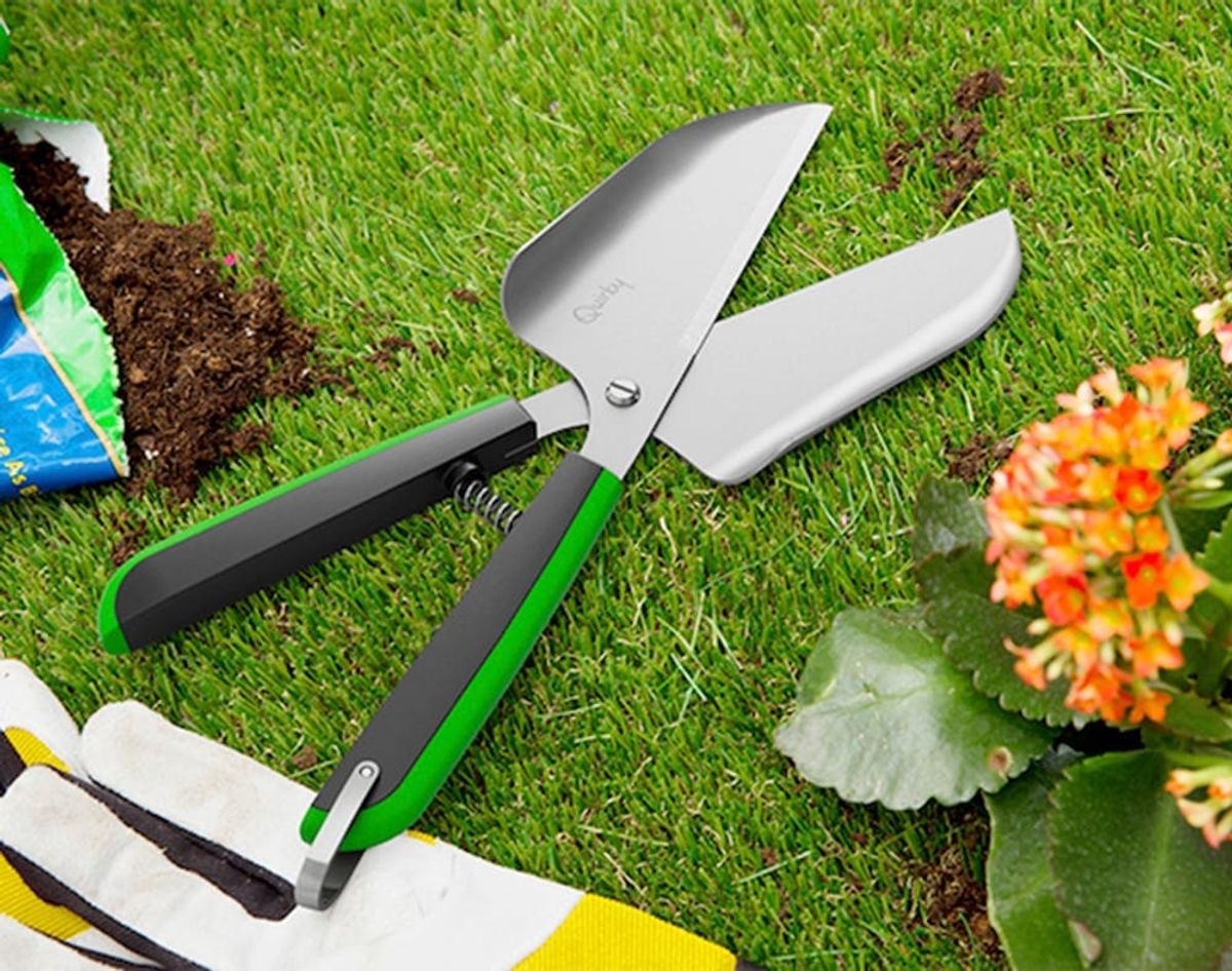 Can Ya Dig It? These 2-in-1 Shears Will Rock Your Garden to Its Roots