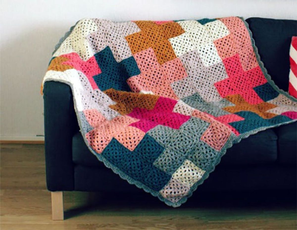 25 Knitted Decor Ideas for Your Soon-To-Be Snuggly Home