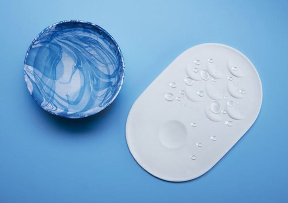 Made Us Look: Self-Cleaning Plates