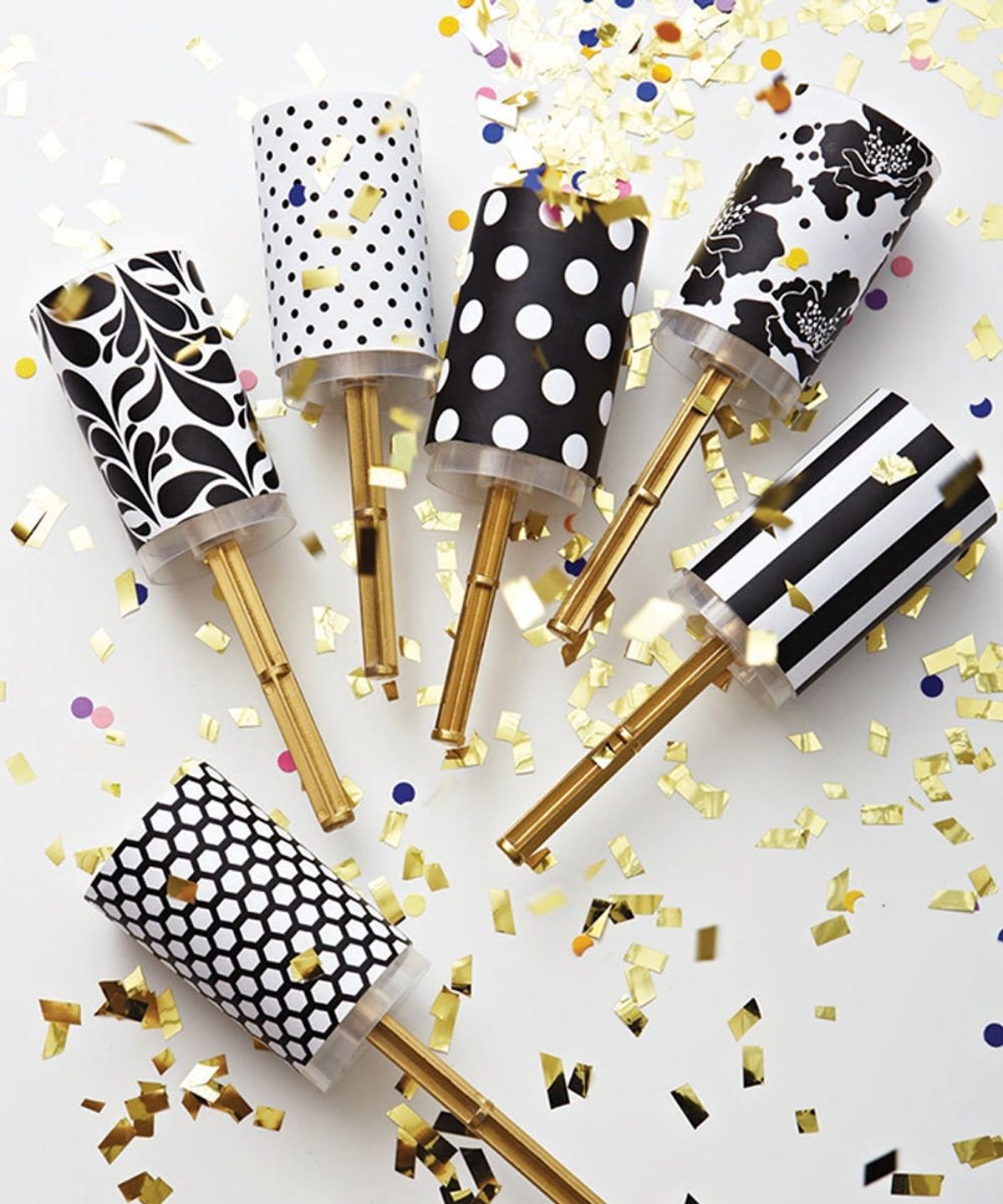 Make Your New Years Pop! 15 DIY Confetti Poppers for NYE