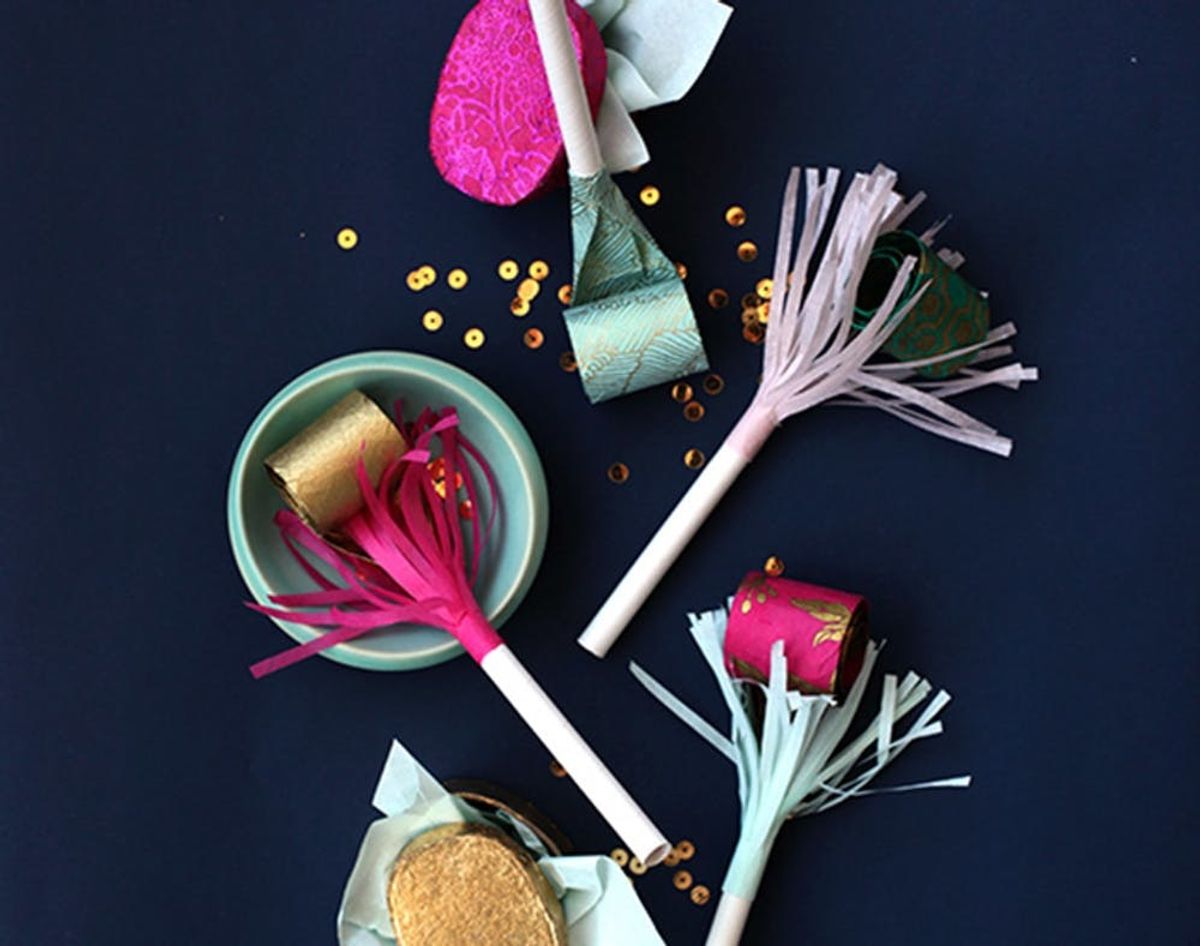 14 New Year’s Eve Party Favors to DIY for!
