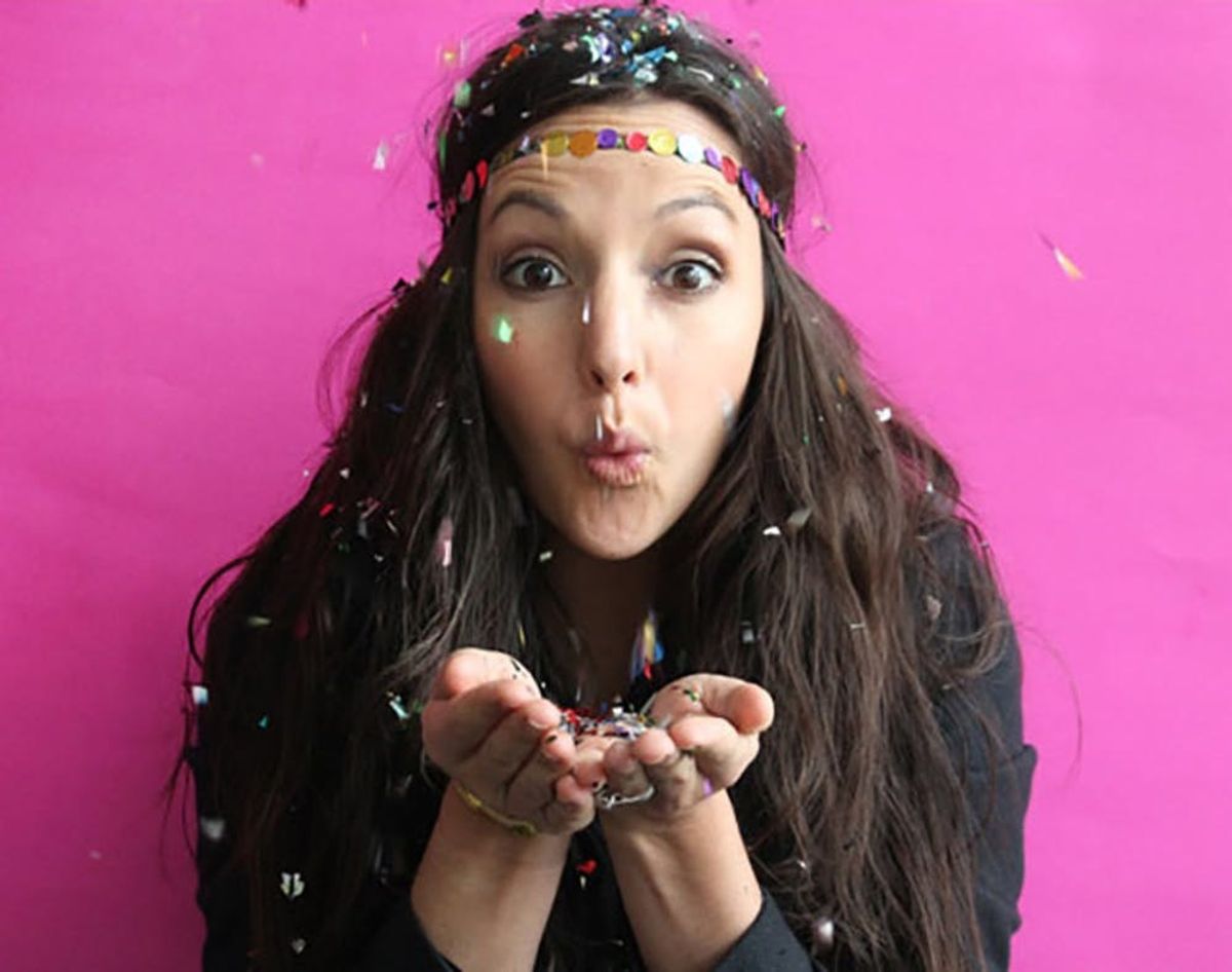 15 DIY Headbands and Hairpins to Make for NYE