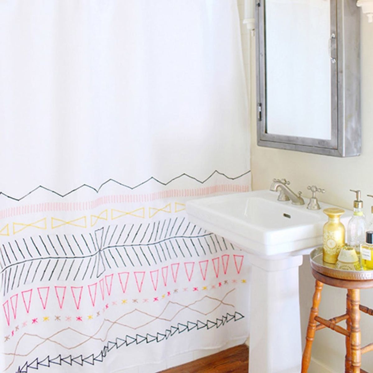 Curtain Call! 12 Smart Styles for Your Shower