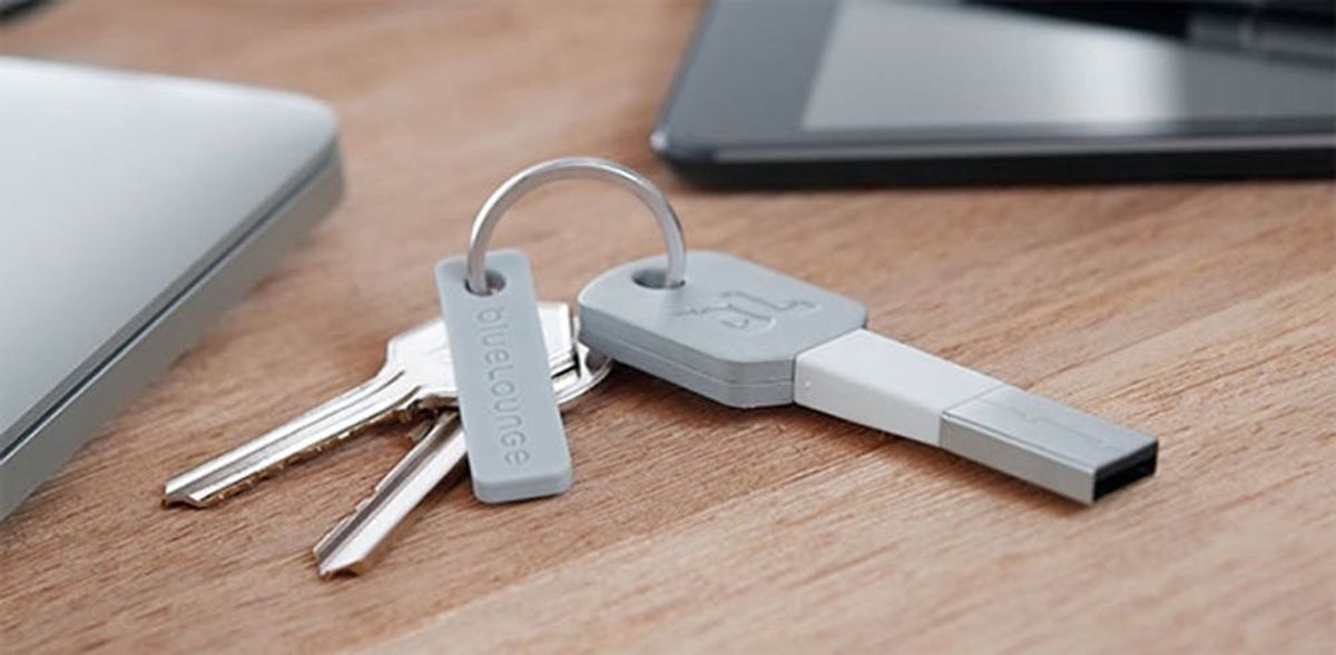 Genius! How to Turn Your Keys into a Smartphone Charger
