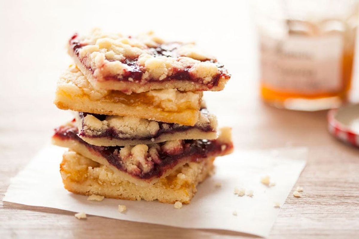 Our 5-Ingredient Jam Bars Are Totally Our Jam