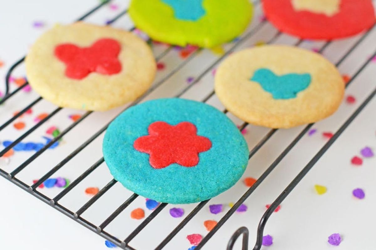 How to Make Ridiculously Colorful Spring Cookies