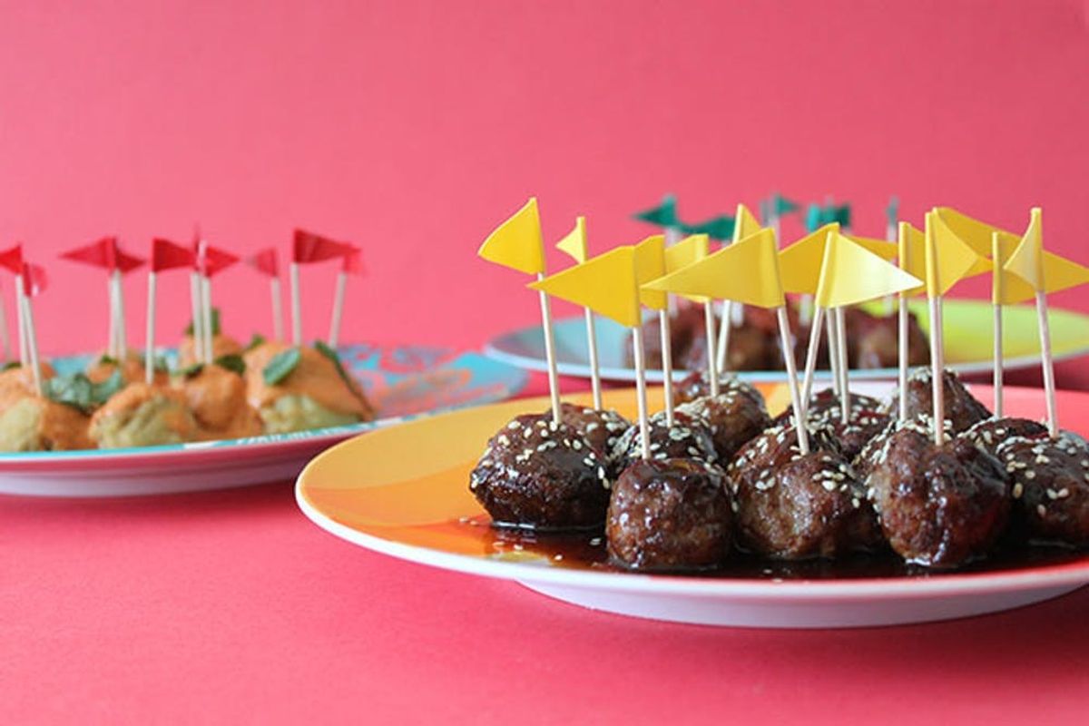 3 Easy and Delicious Ways to Make Meatballs