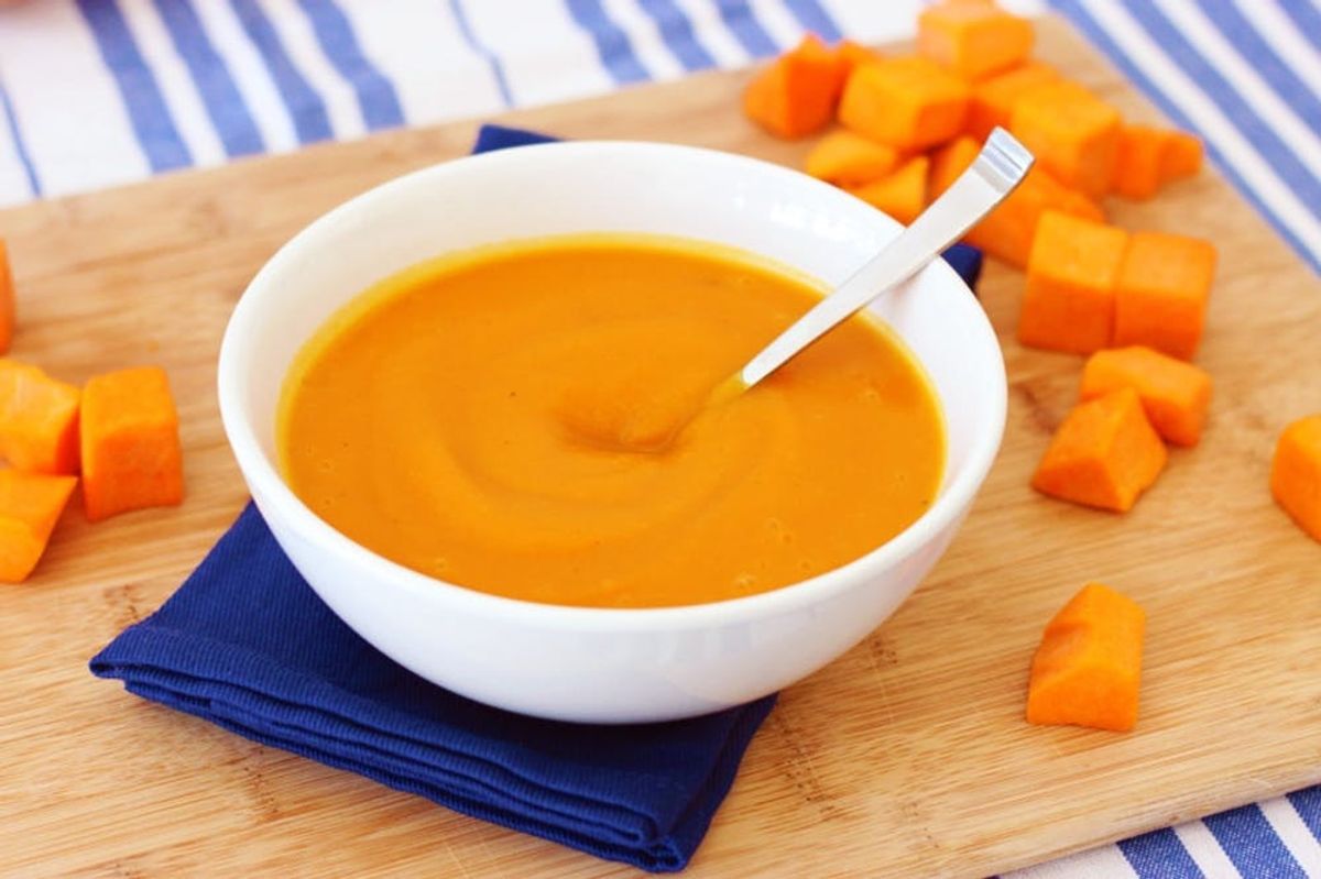 Ginger Butternut Squash Soup Recipe – 5 Ingredients, 30 Minutes, Only 110 calories!