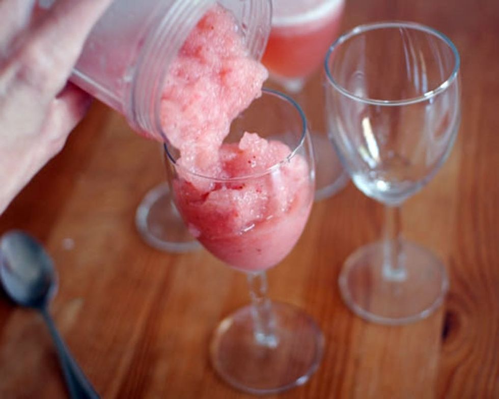 What’s the Best Way to Drink Wine in the Summer? Tipsy Wine Slushies!
