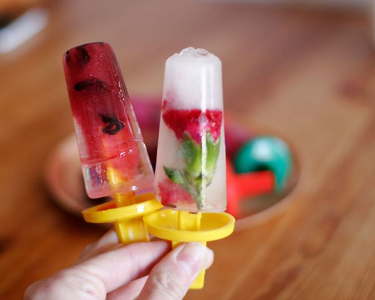 May Flowers Bring… Refreshing Flower Popsicles!