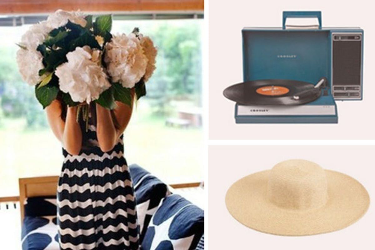 10 Gifts That’ll Make it to Mom by Mother’s Day