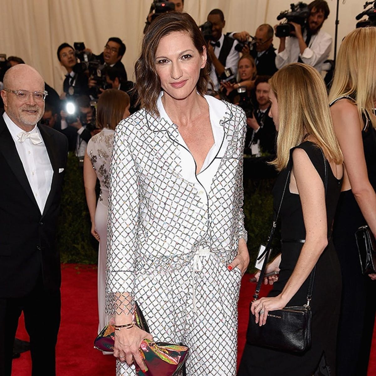 The Lazy Girl’s Trick to Dressing Fancy