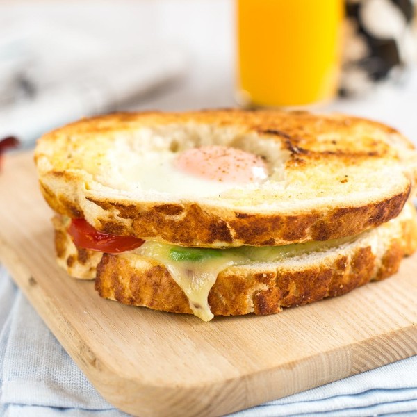 Spoil Your Mom With This Egg In A Hole Breakfast Sandwich Recipe On Mother's Day