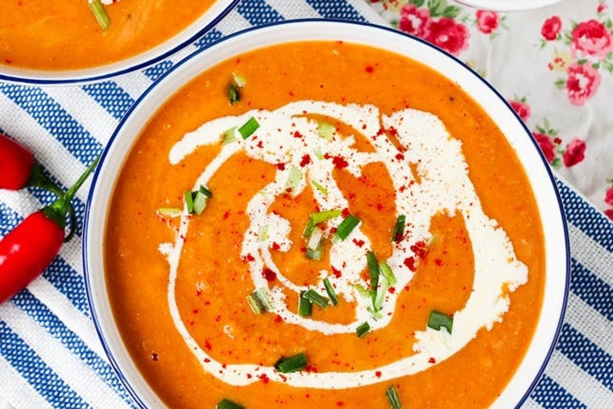 Make This Chickpea and Lentil Soup Recipe for Lunch to Warm You Up This Winter