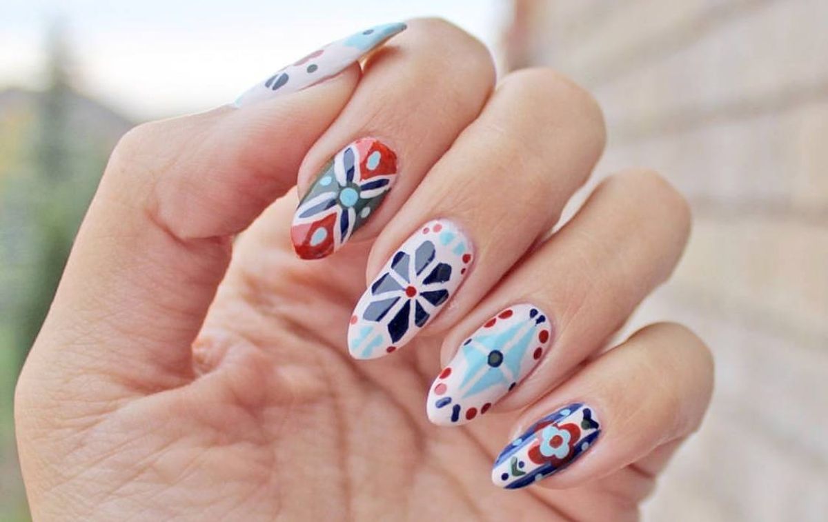 Pretty Polished: How to DIY the Tiled Nail Art Trend We Can’t Stop Obsessing Over