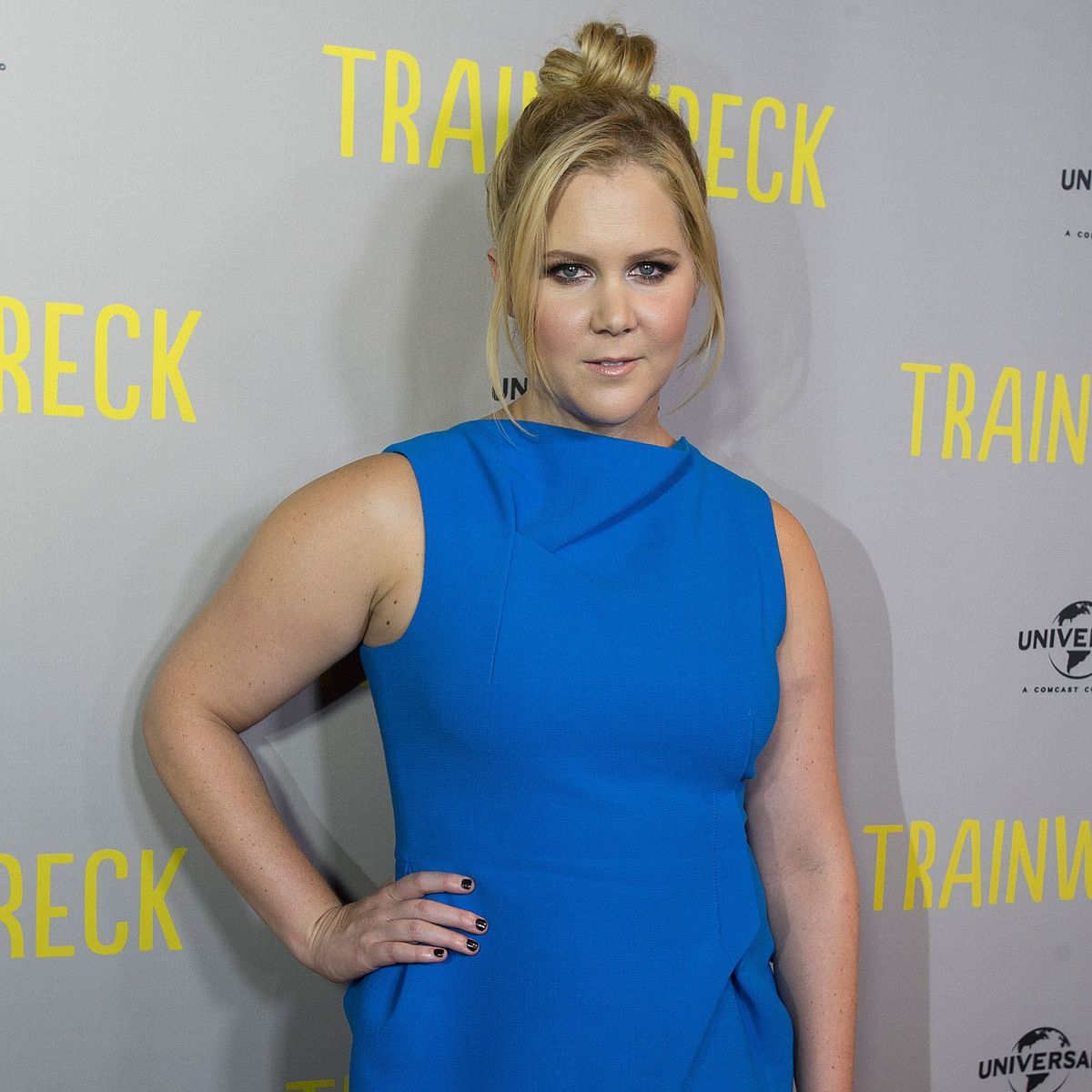 Here’s Where You Can Buy Amy Schumer’s Perfect Fall Cardigan