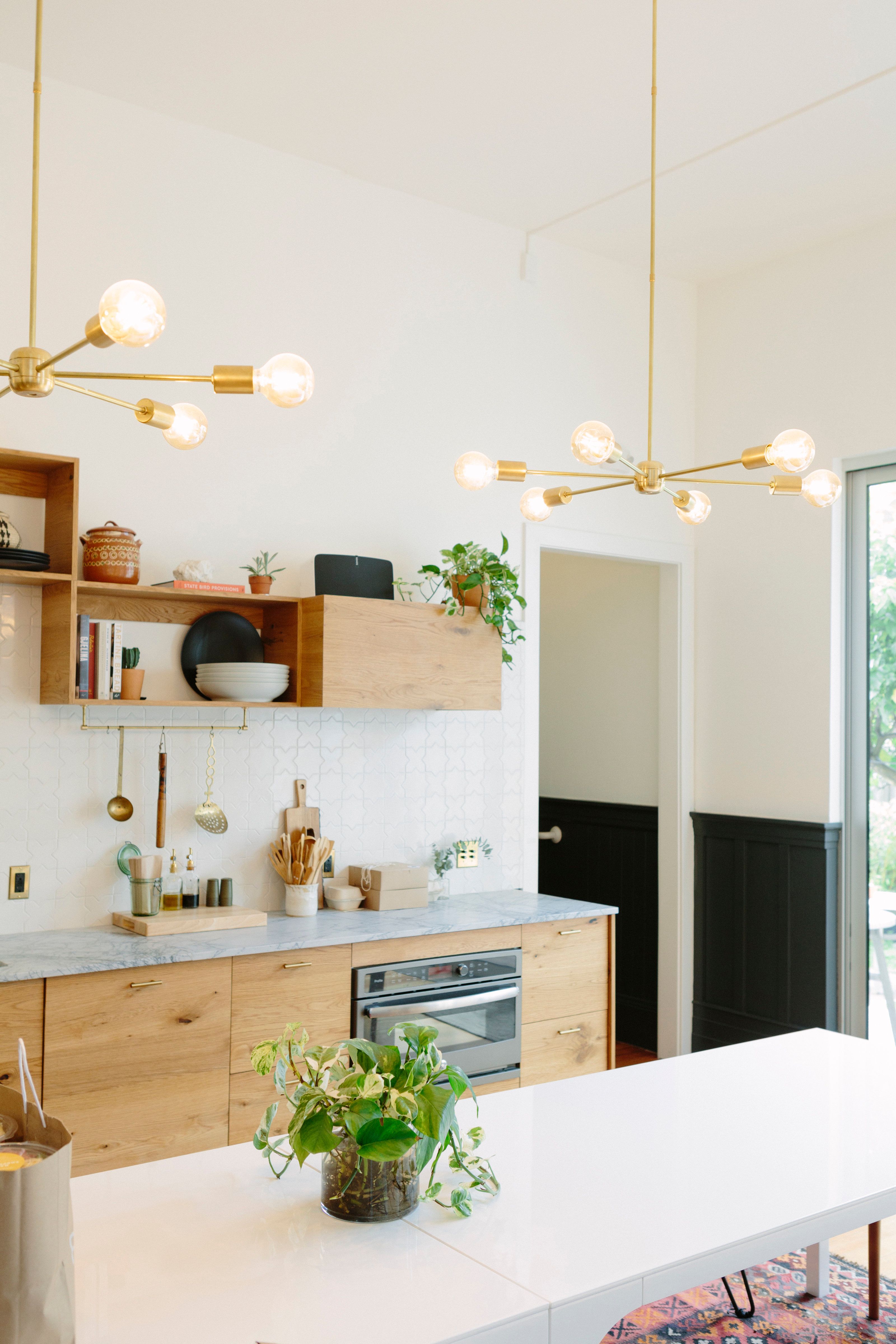 10 Cheap Ways to Update an Ugly Kitchen