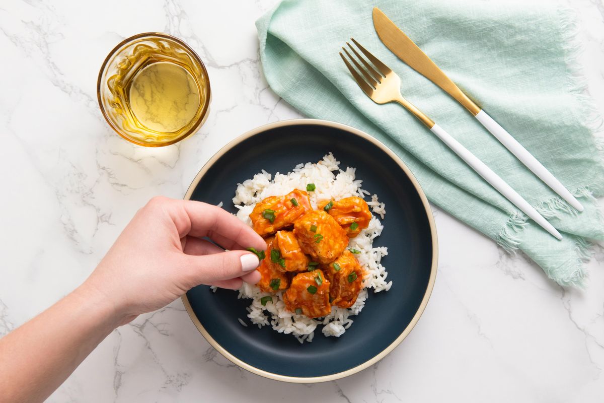 This Firecracker Chicken Recipe Is Perfect For Spring