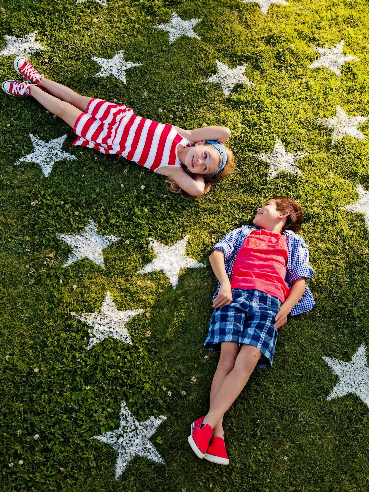 15 Easy Lawn Games To Make For 4th of July Weekend