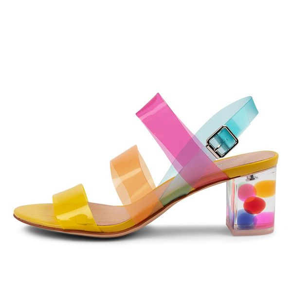14 Jelly Shoes To Stroll In Stylishly All Season Long