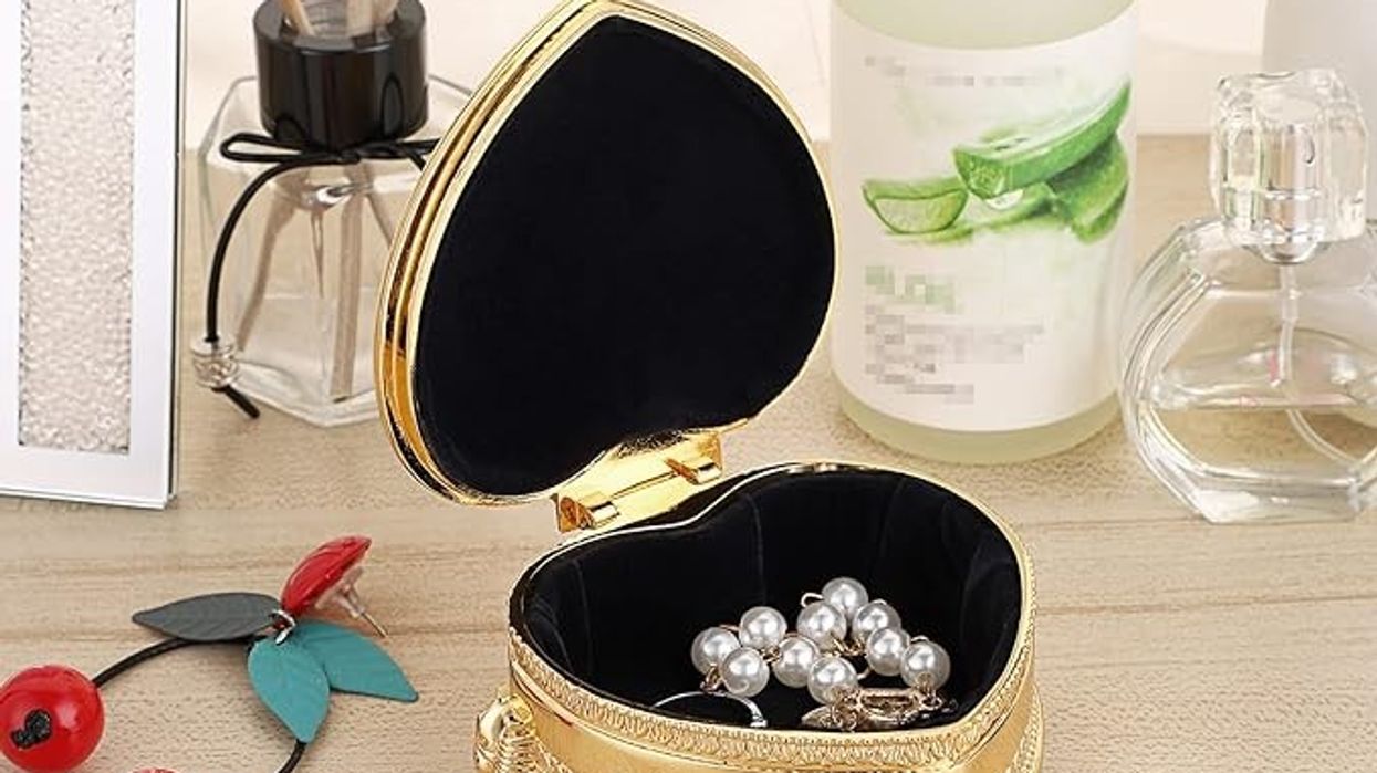 37 Home Finds that Master the Art of Romanticism